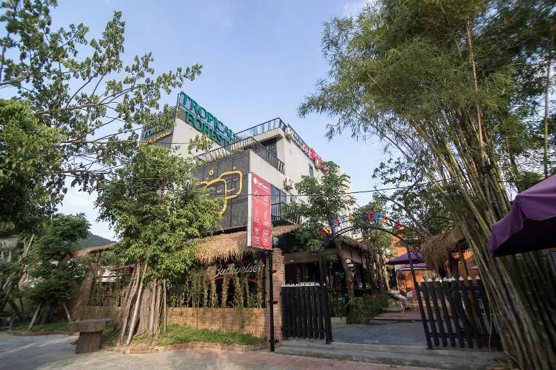 Reddoorz Premium Near Son Tra Mountain