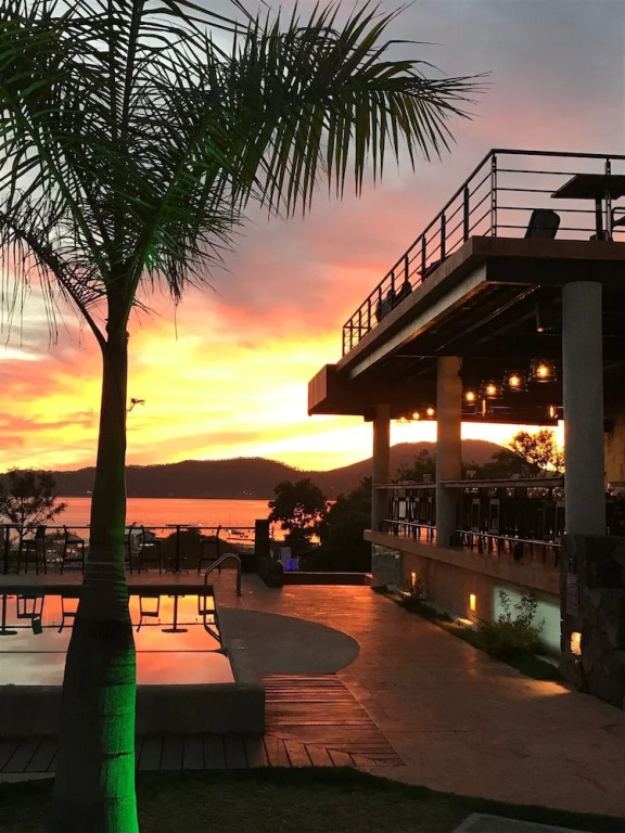 Hotel puesta del sol