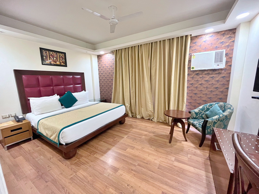 The Grand Orion - Kailash Colony