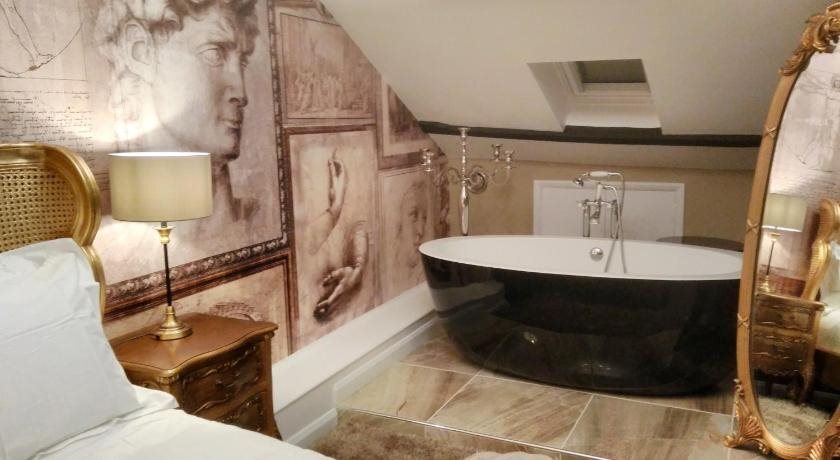The Town House BnB