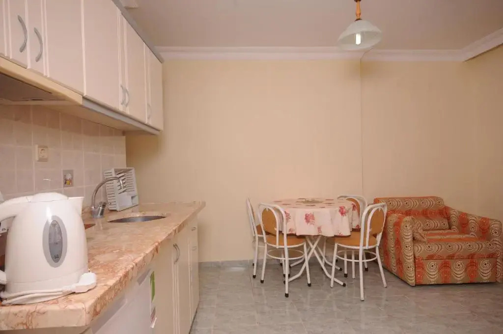 Ozlem 2 Apart Hotel