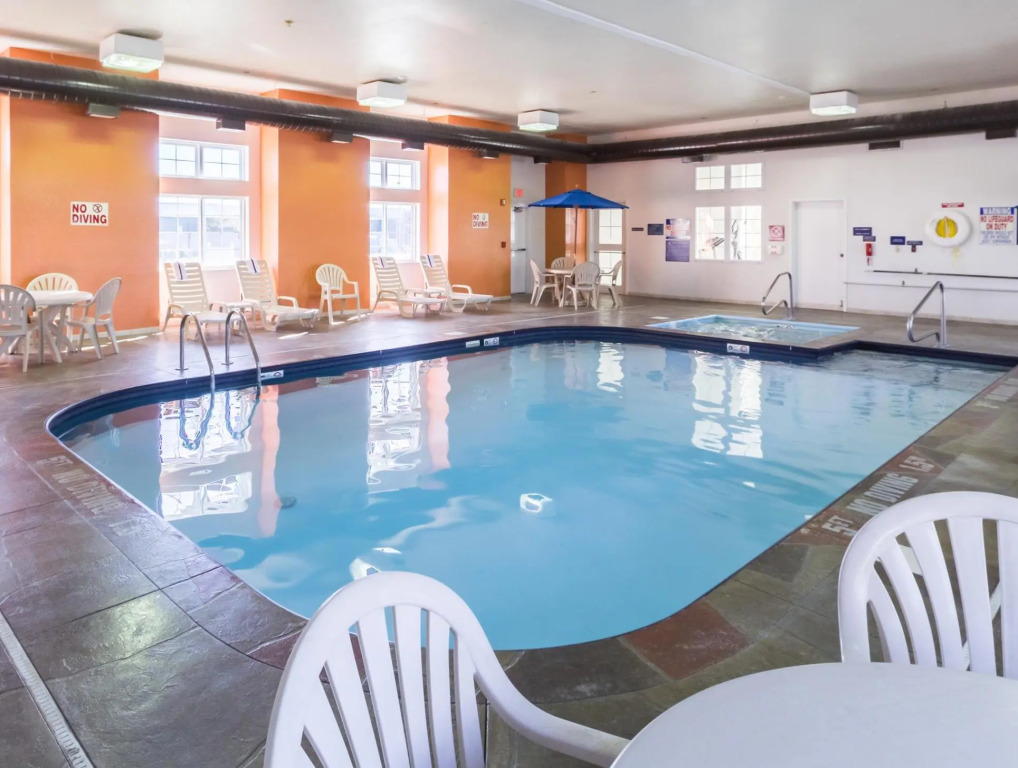 Motel 6-Huron, OH - Sandusky