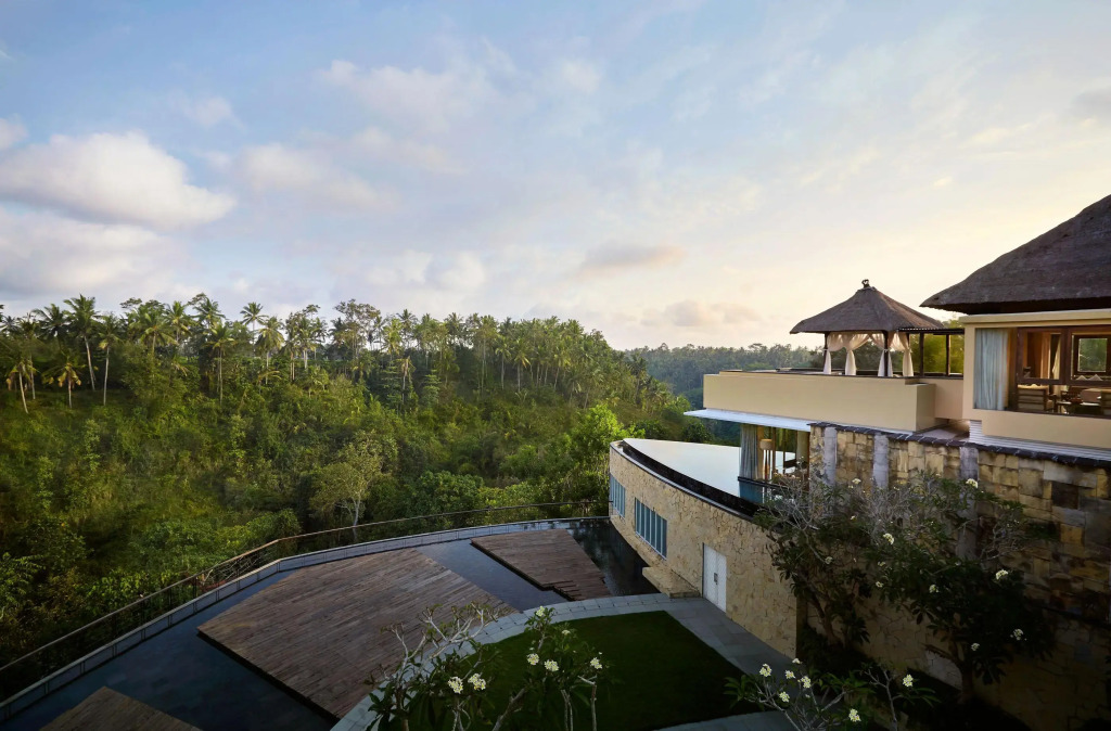 Курорт Kamandalu Ubud