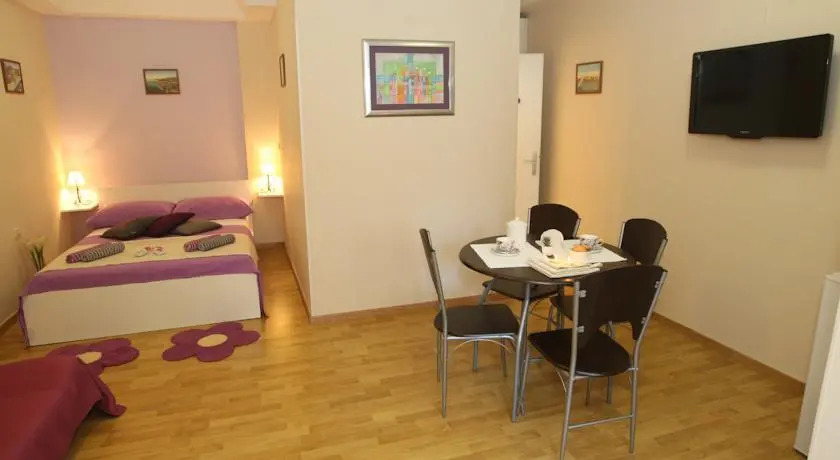 Miriam Rooms Zadar