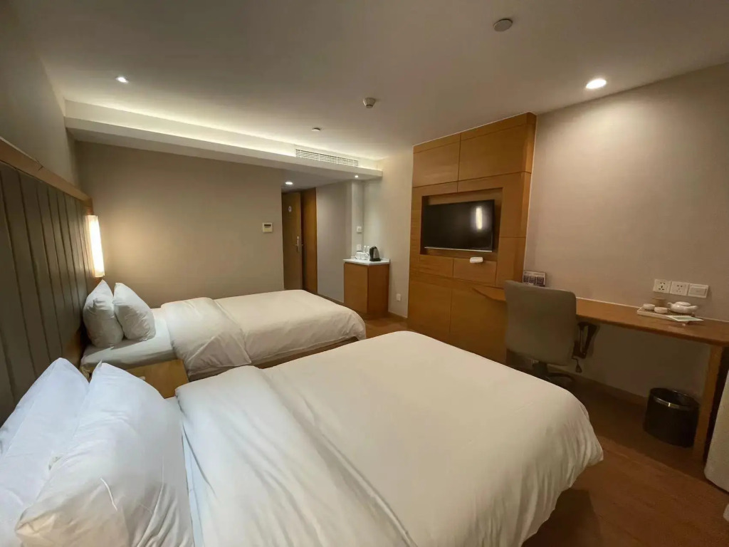 JI Hotel Hangzhou Huanglong Wensan Road
