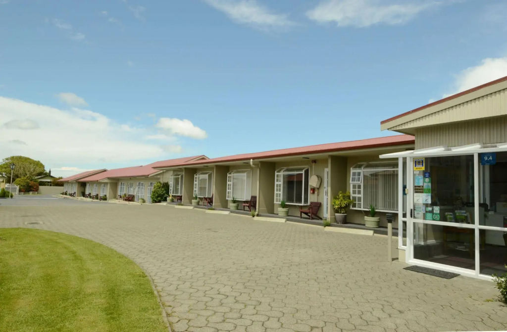 Tower Lodge Motel