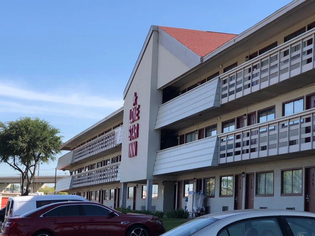 Lone Star Inn
