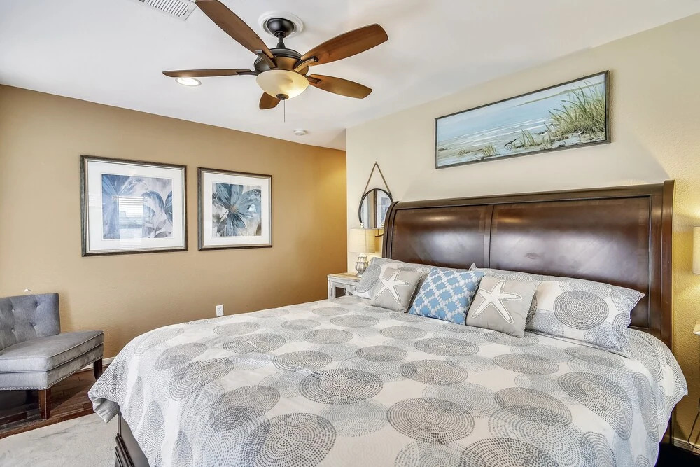 Reel Me In - As Seen On Tv! 5 Bedroom Home