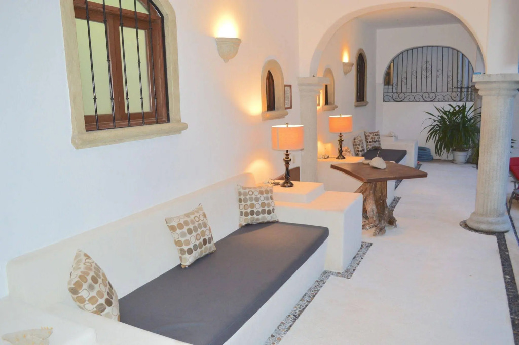 Fabiola Condo Hotel