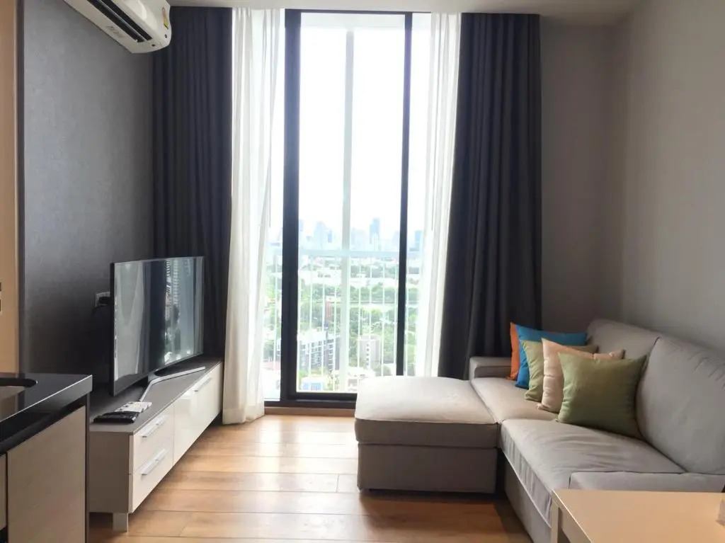 Park Origin Sukhumvit24 (1bedroom) ( Gfeel Agency )