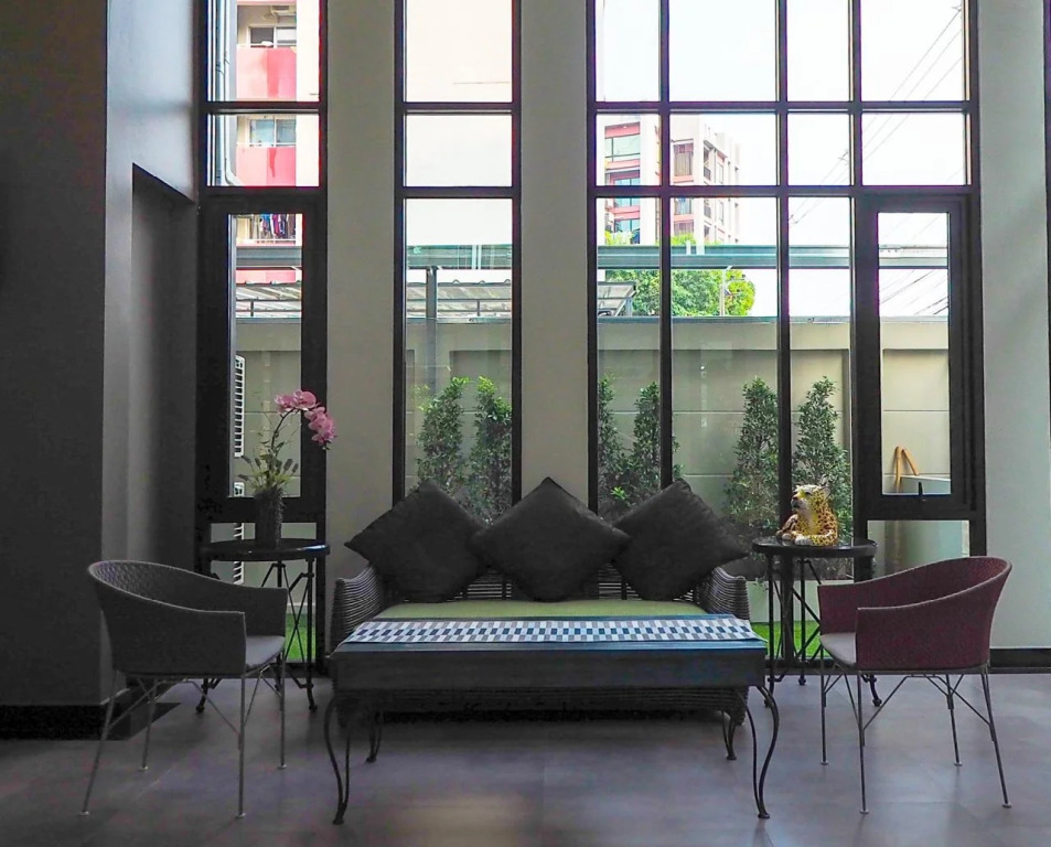 Casaluxe Hotel and Resident