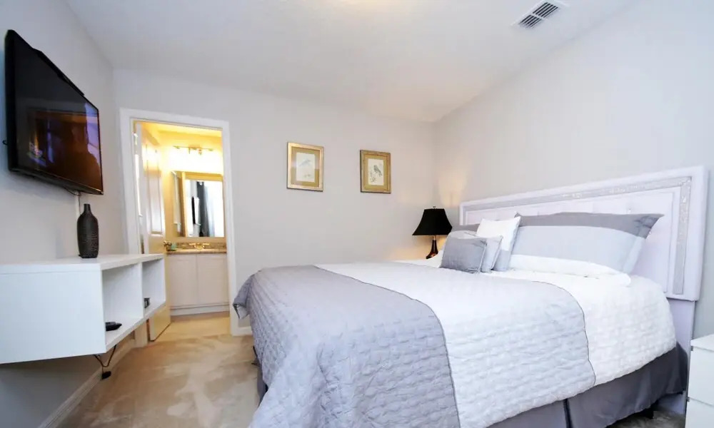 Family Friendly 4 Bedroom Close to Disney in Orlando Area 5127