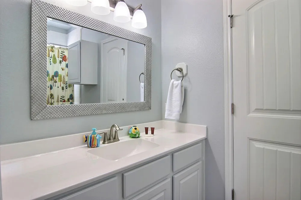 Life is Good Today 4 Bedrooms 4.5 Bathrooms Condo