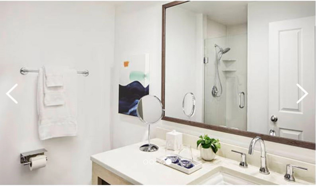 Parrot Key Hotel & Villas