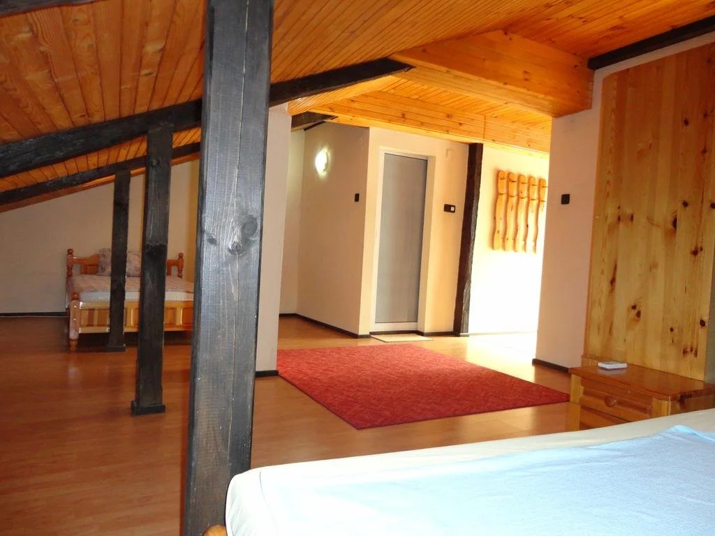 Guest House The House