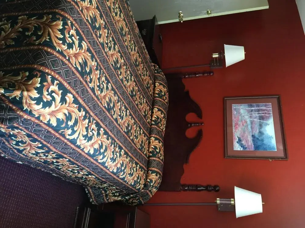 Travelers Motel