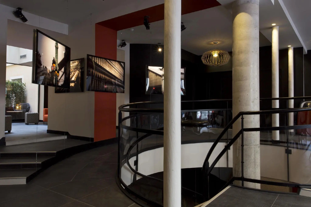 Hotel Atmospheres