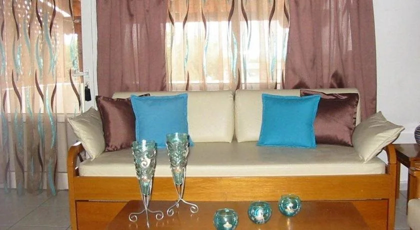 Stella Rooms