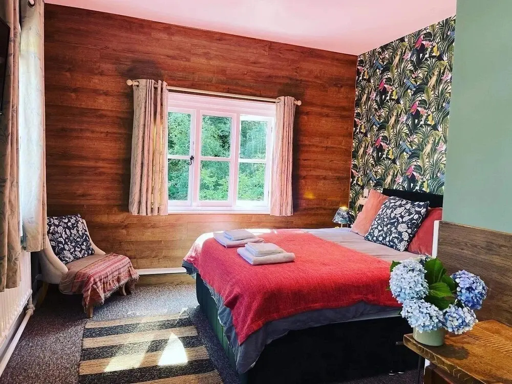 The Cottage Inn