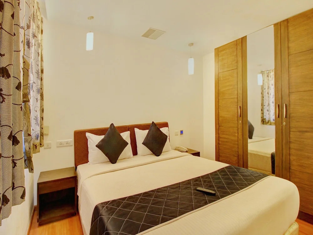 Treebo Grand Marena, Chennai