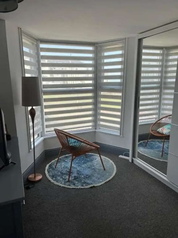 Apartment Sleeps 6 With Hot Tub