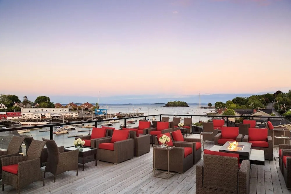 16 Bay View