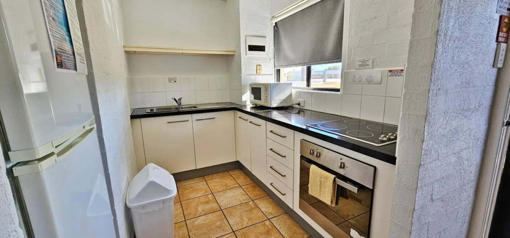 Riverview Holiday Apartment 6 - Kalbarri WA