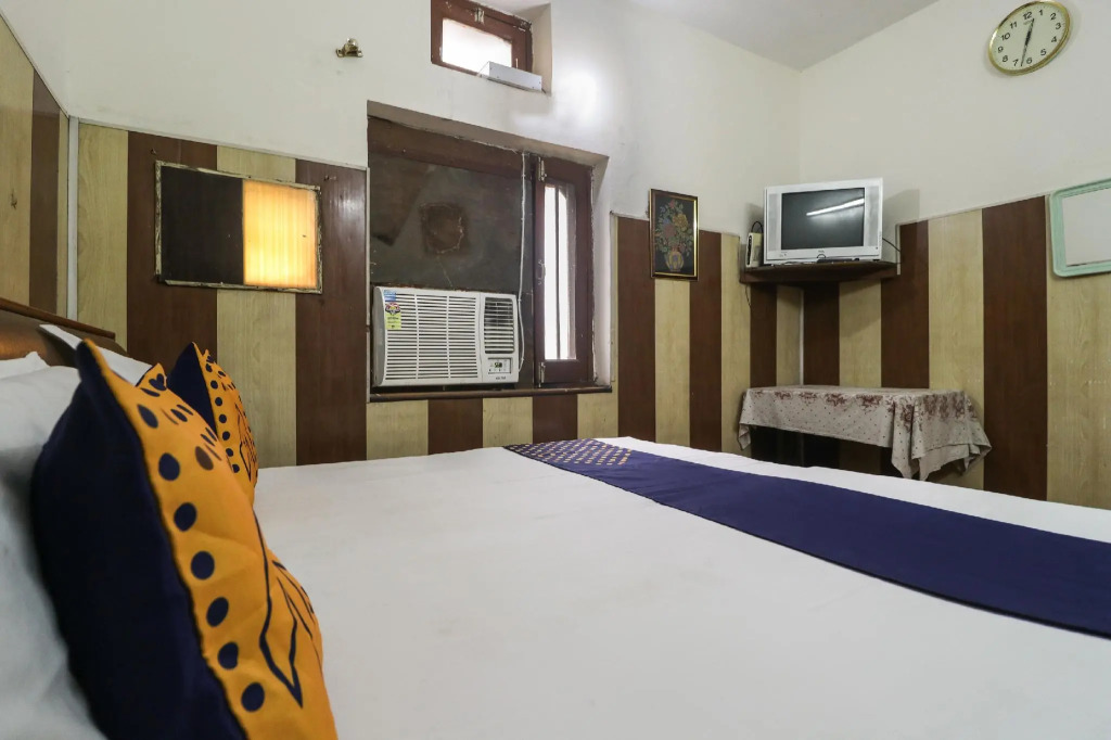 SPOT ON 74723 Inderpuri Guest House