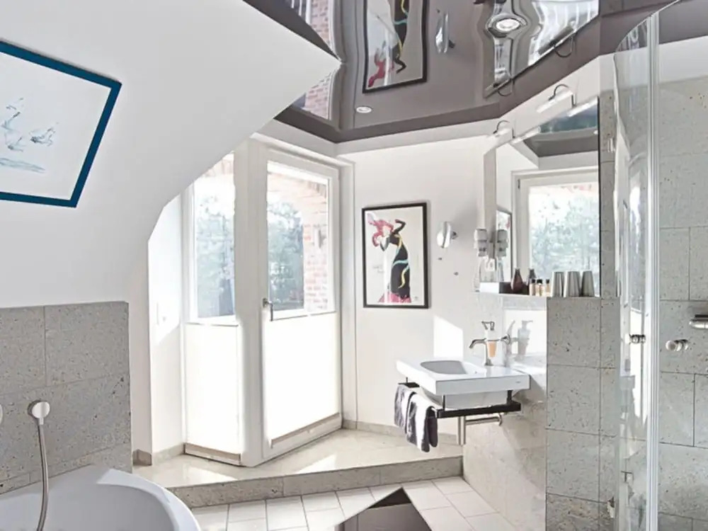14 Bohler Brise Modern Retreat