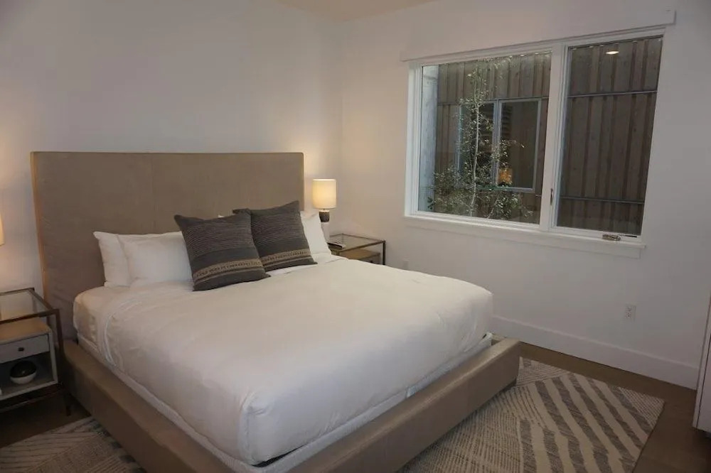 Sedona Hillside Hideaway - 4 Br Condo