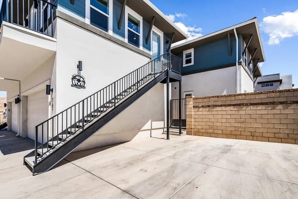 Desert Brooke Casita 1 Bedroom Home