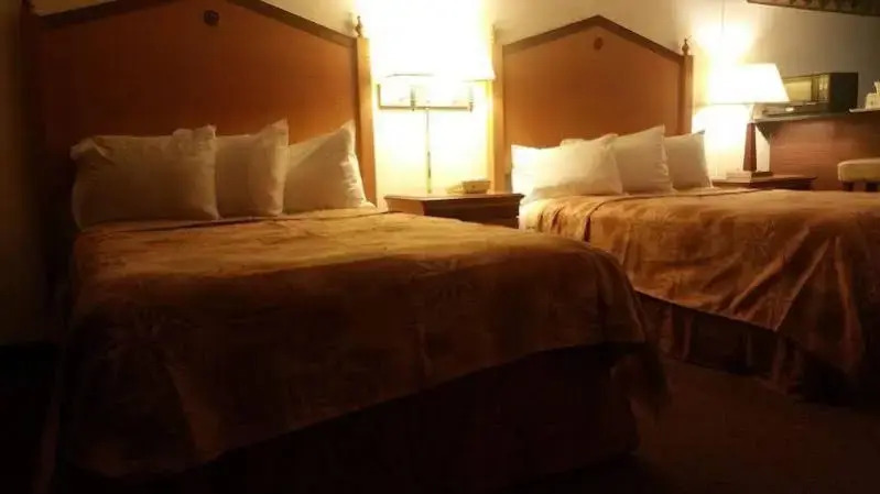 Travelodge Hot Springs