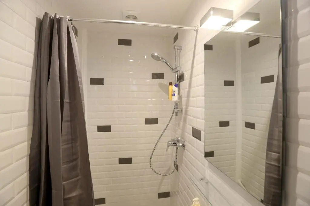 Renovated Studio for 2