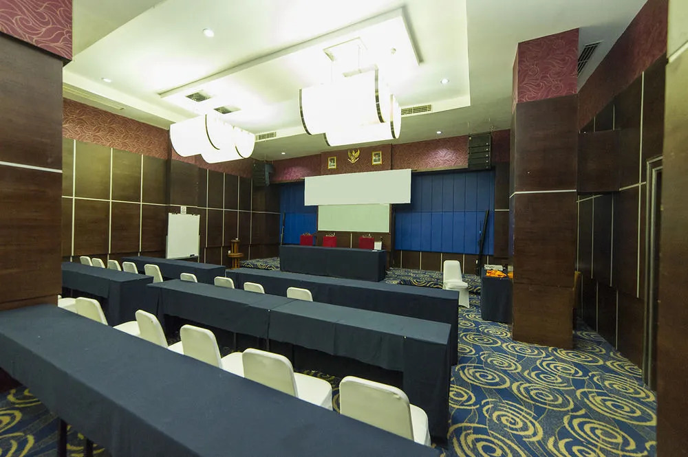 艾里班贾尔马辛贝姆鲁史巴鲁阿梅德亚尼 2 号酒店(Airy Pemurus Baru Ahmad Yani 2 Banjarmasin)