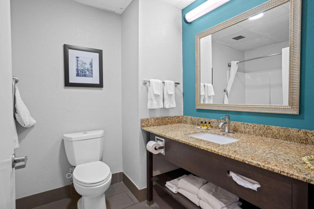 Blue Water Inn & Suites BW Signature Collection