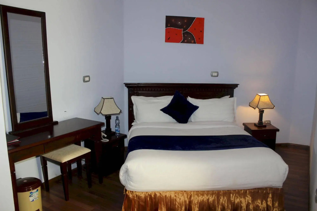 Oasis Hotel Apartment