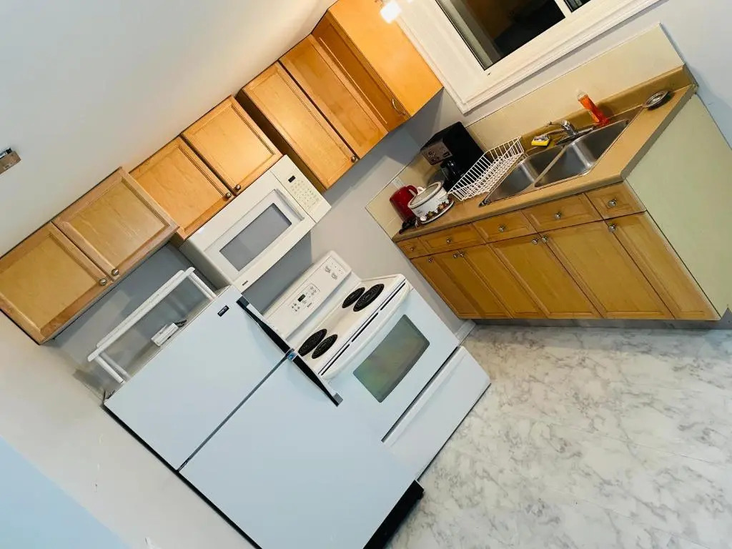 Best Getaway Location in Edmonton 2 and 3 bedroom houses available