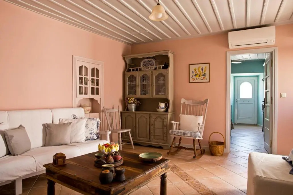 Maria's country house