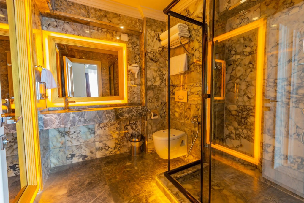 Andalouse Otel