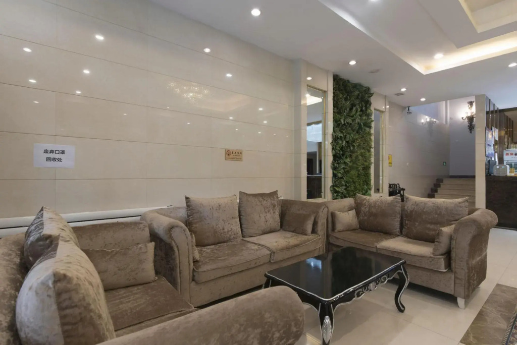 Qinhuangdao Imperial Business Hotel How