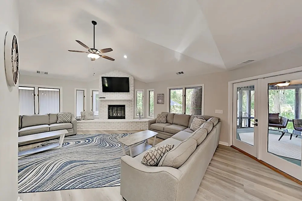 Modern Palmetto Dunes Estate - Steps to Beach! home