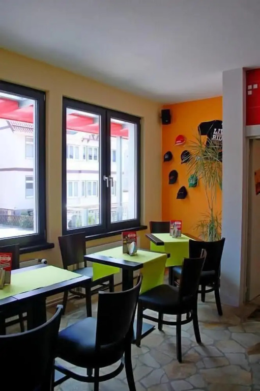 Dein hotel