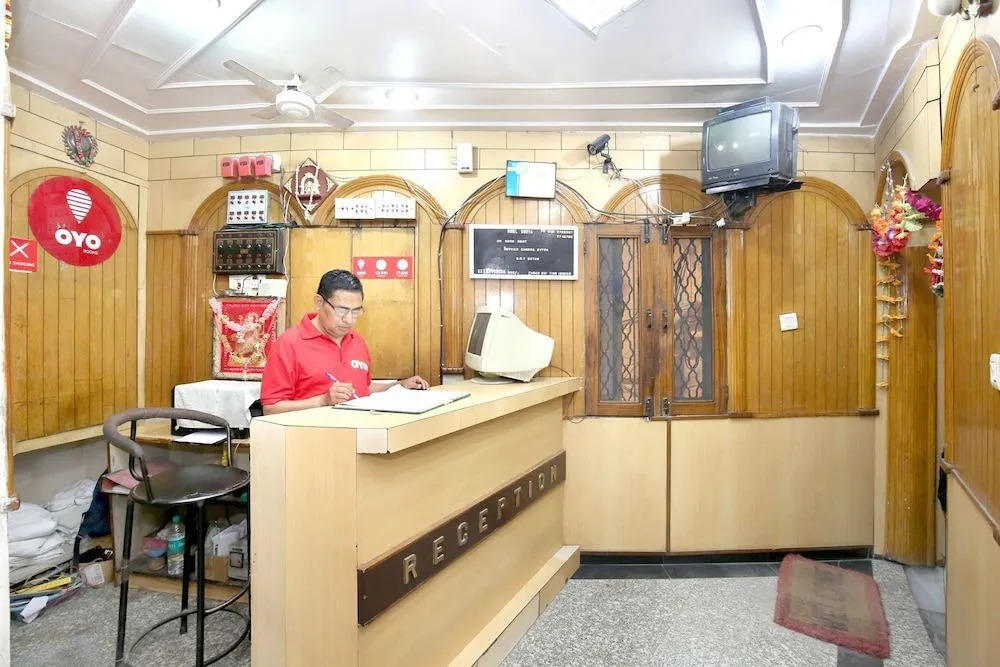 Hotel O Surya
