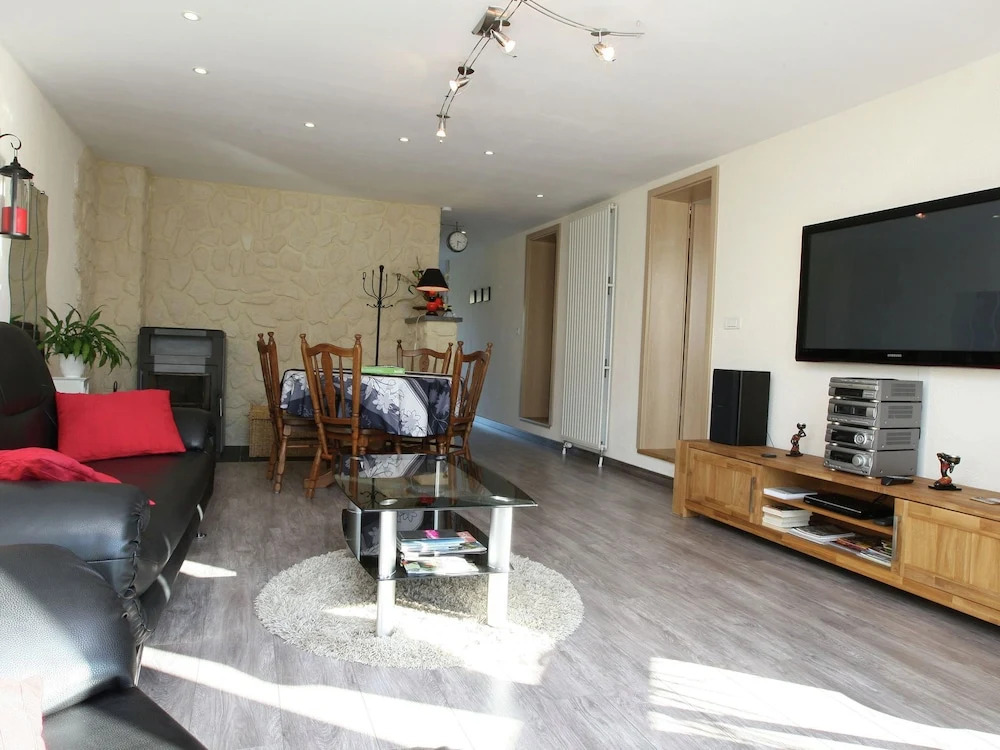 Completely Modernized Gite With Heated Swimming Pool
