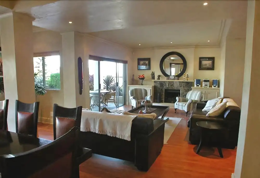 Beachside Villa - Camps Bay