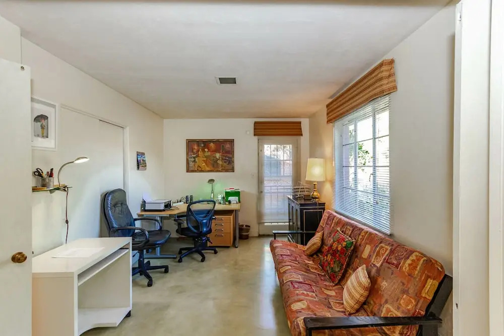 Readers Holmes 2BR by Casago