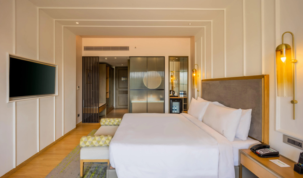 Holiday Inn Goa Candolim
