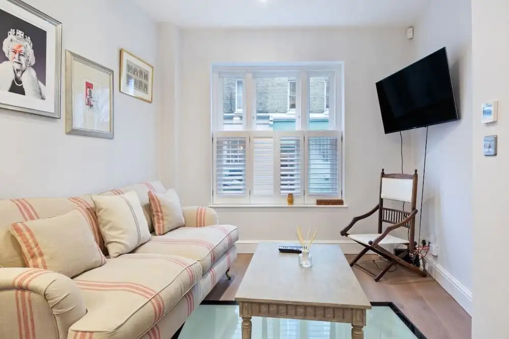 Stunning 3-bed House W/terrace & Garden in Notting Hill