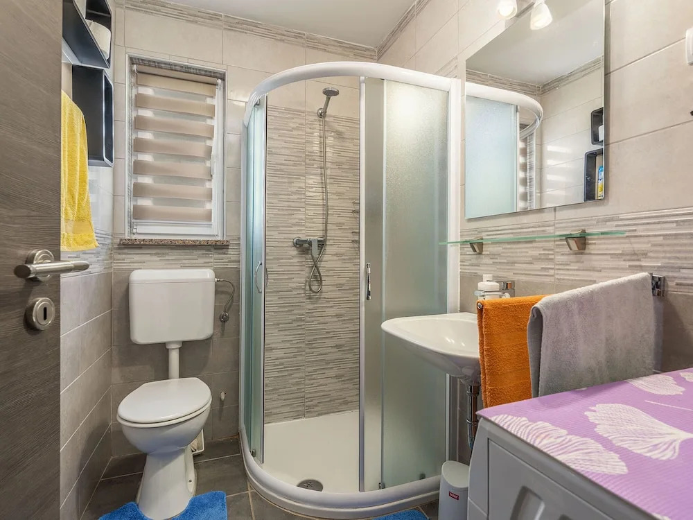 Holiday house for 4-5 persons with private pool near Rovinj