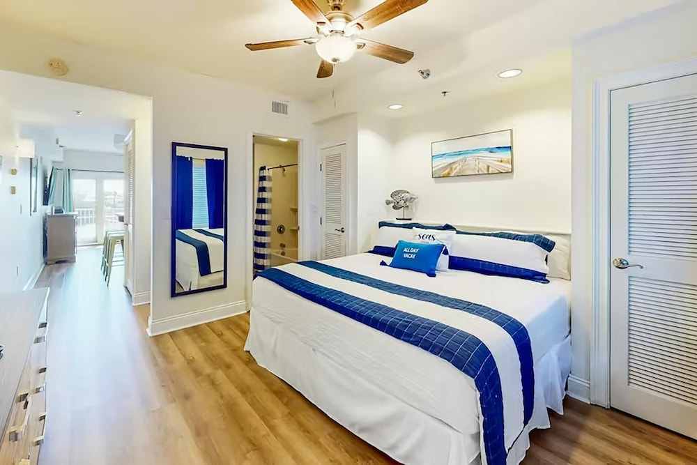 Carillon Beach Inn 310